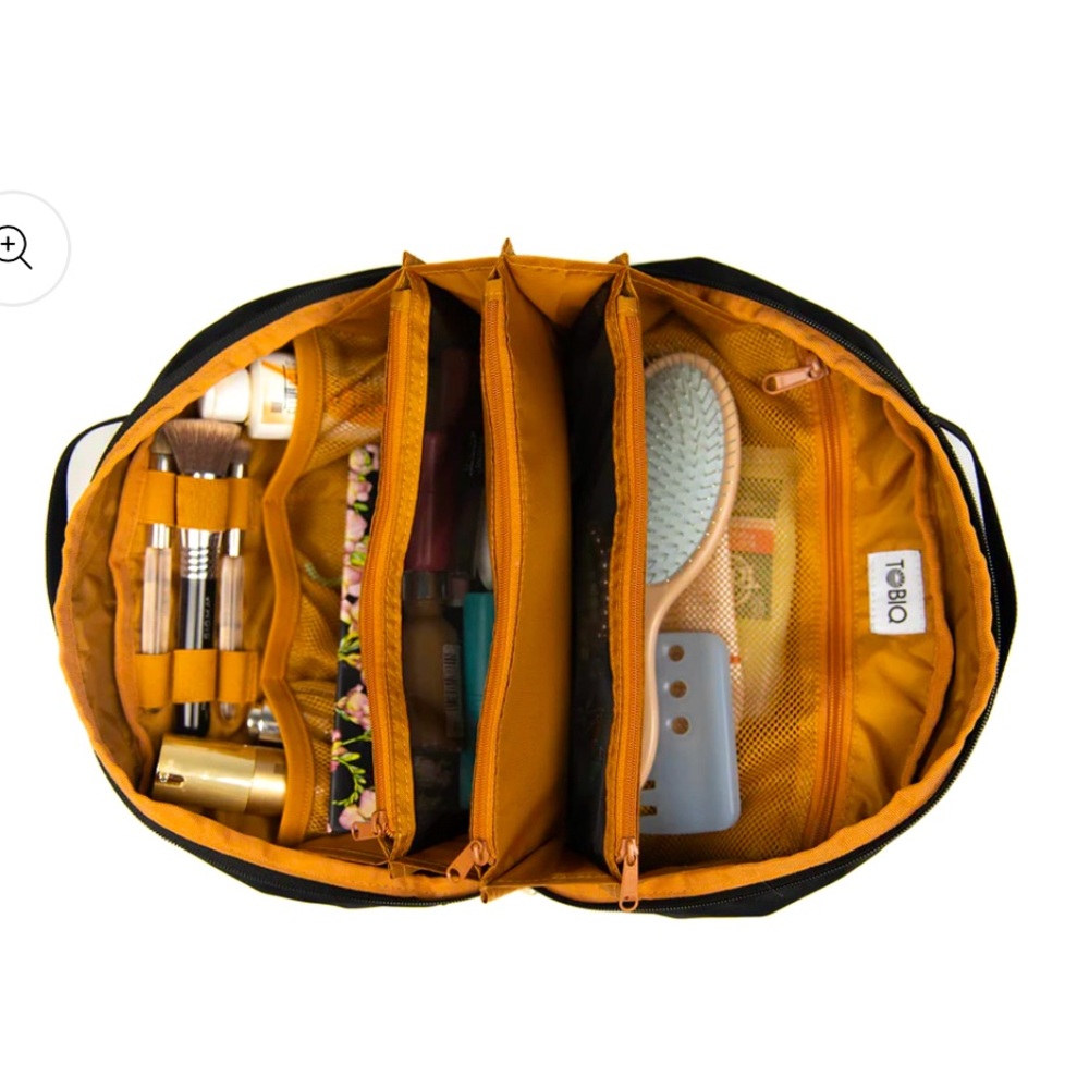 Tobiq Toiletry Bag